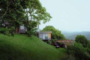 1 間臥室、迷你吧、客房內保險箱、書桌