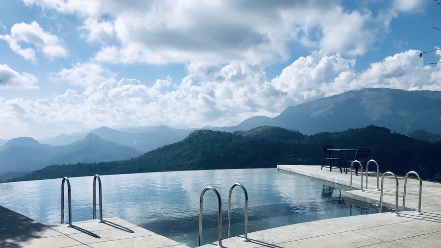 Haze and Kites Resort Munnar