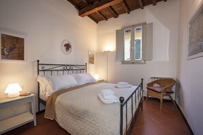 Apartment, 2 Bedrooms | 2 bedrooms, cribs/infant beds, free WiFi, bed sheets - Vigna Vecchia Apartment (Florence)