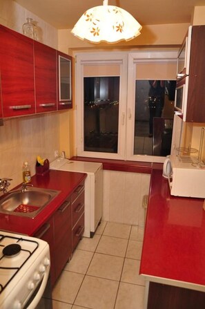 公寓, 海景 | 私人廚房 | 電冰箱、微波爐、烤箱、爐台