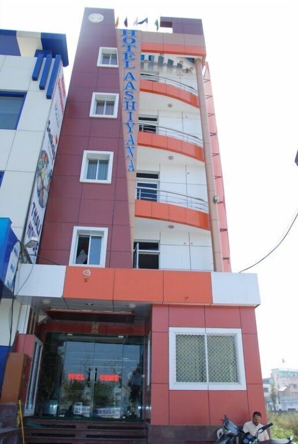 Voorkant van accommodatie