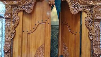 Standard-sviitti, tupakointi kielletty | Työpöytä, silitysrauta/-lauta, vauvansängyt, lisävuoteet