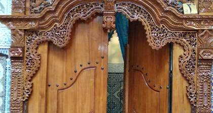 Riad Bab Berdaine