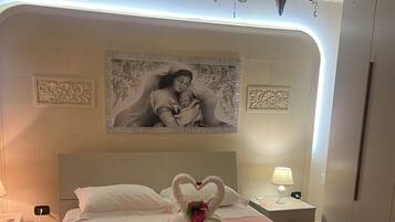 2 chambres, fer et planche Ă  repasser, Wi-Fi gratuit, draps fournis