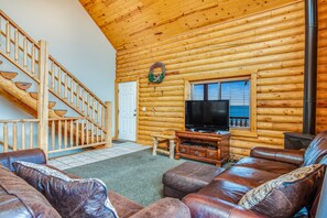 TV, fireplace, DVD player, ping pong