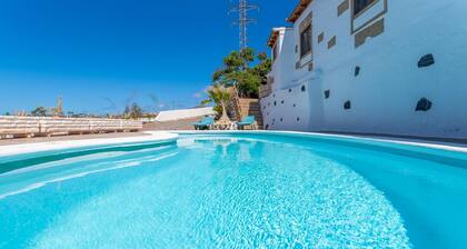 Charmantes Haus Medianeros in Guía de Isora mit Meerblick und Pool