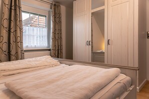 2 Schlafzimmer, Bügeleisen/Bügelbrett, kostenloses WLAN