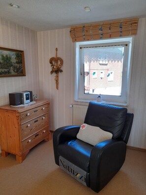 Flat-screen TV - Gästehaus, Das Fischerhus (Esens)