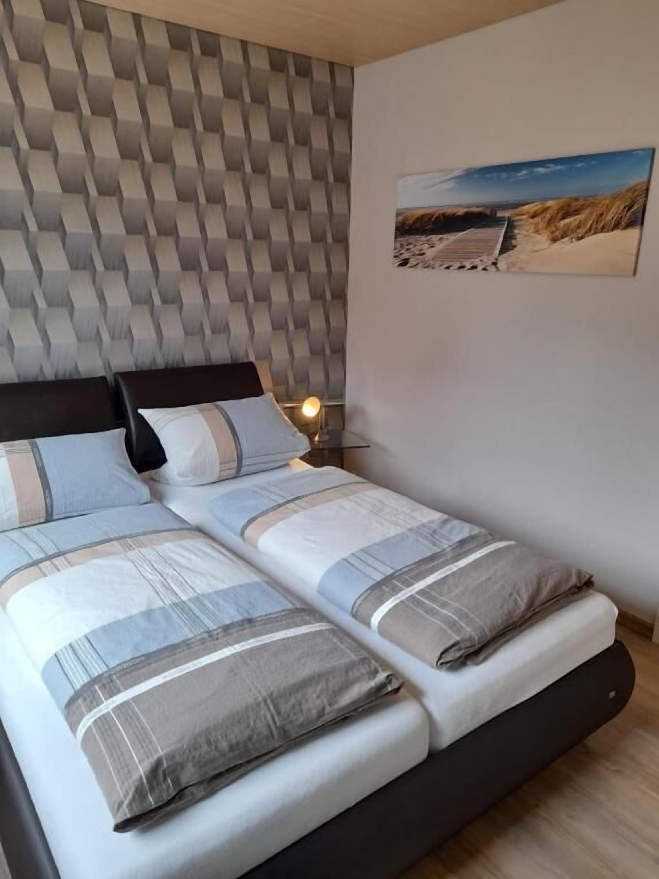 Individually furnished, free WiFi, bed sheets