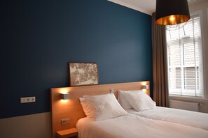 Chambre Standard | Coffre-fort, bureau, lit de bébé (supplément), accès au Wi-Fi (inclus)