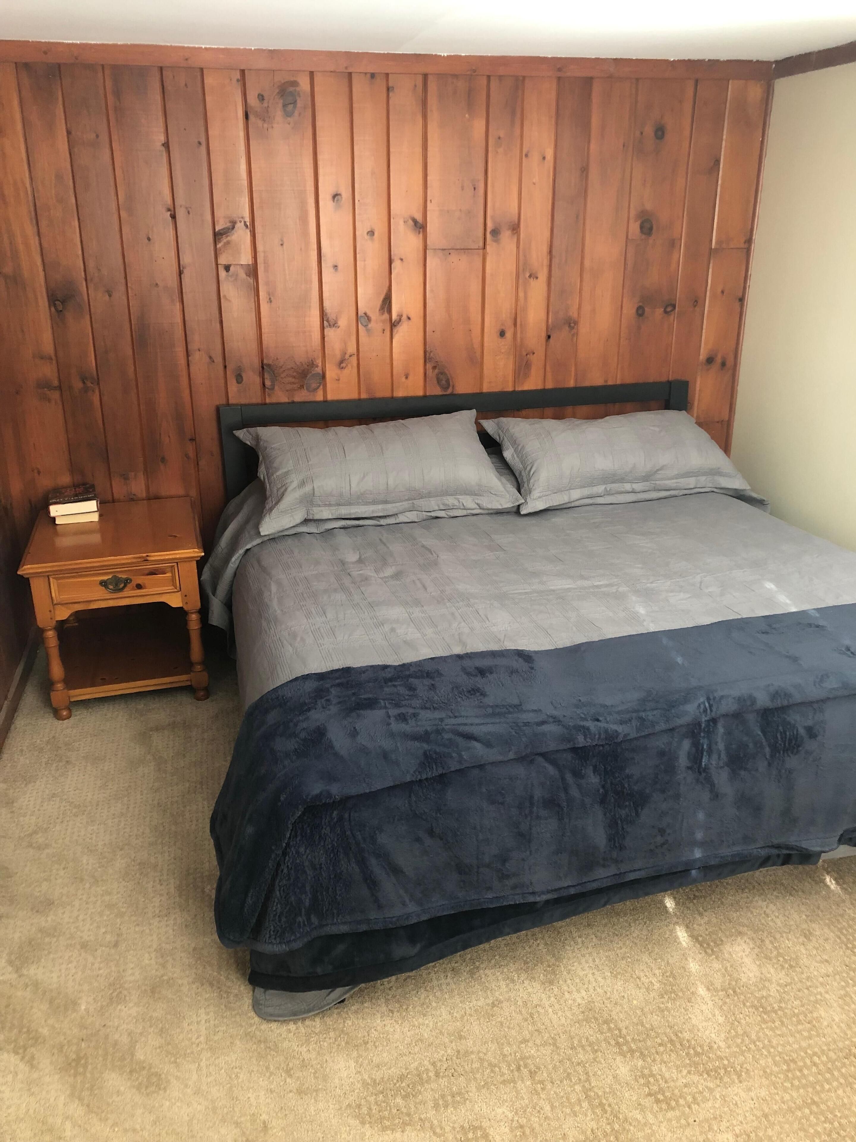 3 soverom, strykejern/-brett, wi-fi og sengetøy