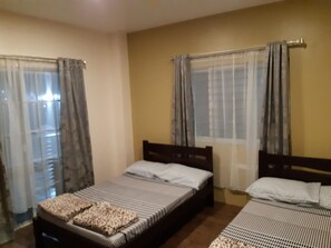 3 bedrooms, free WiFi, bed sheets