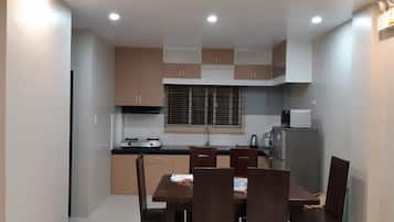 Fridge, microwave, stovetop, electric kettle