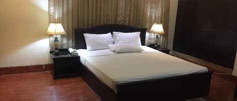 Memory-foam beds, minibar, in-room safe, blackout curtains