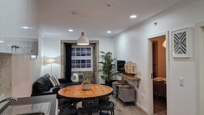 Appartement Familial, 2 chambres, non-fumeur, vue ville | Coin séjour