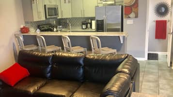 Smart TV, fireplace, DVD player