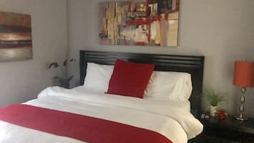 2 bedrooms, iron/ironing board, travel crib, free WiFi