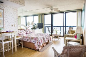 1 bedroom, iron/ironing board, WiFi