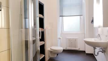 Appartement Confort, 2 chambres | Salle de bain