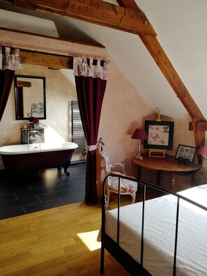 Free WiFi - Les Longères de Keridy (Brech)