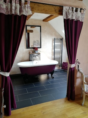 Free WiFi - Les Longères de Keridy (Brech)