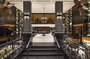 Lobby lounge - La Siesta Premium Hang Be (Hanoi)