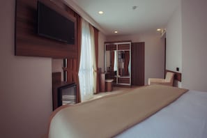 Junior Double or Twin Room | View from room