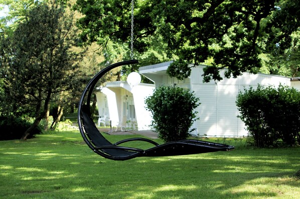 Garden - Ostsee-Gutshaus Bungalows (Am Salzhaff)