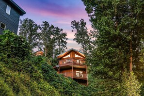 Cabin, 2 Bedrooms | Exterior
