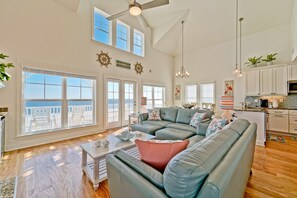 Talo, 4 makuuhuonetta | Oleskelualue