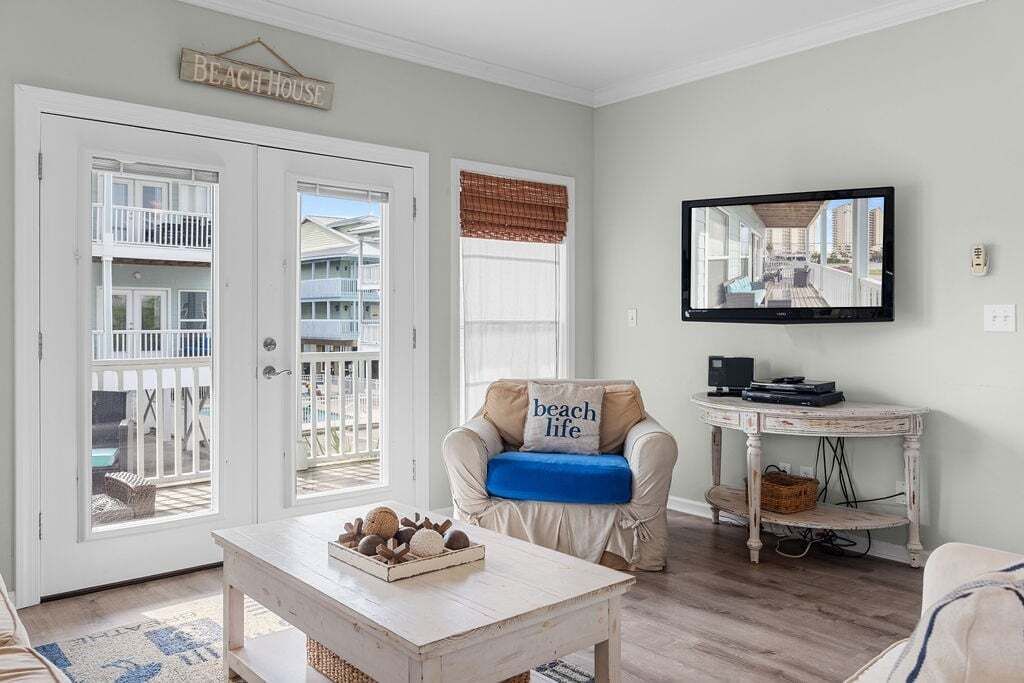 Toetasjesleilighet, 3 soverom | Oppholdsområde