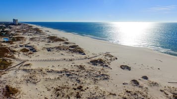 Duplex, 2 Bedrooms | Beach