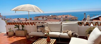Sunset Terrace & Pool