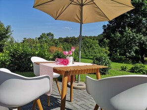 Outdoor dining - Pure relaxation in idyllic nature - absolute relaxation (Crivitz OT Basthorst)