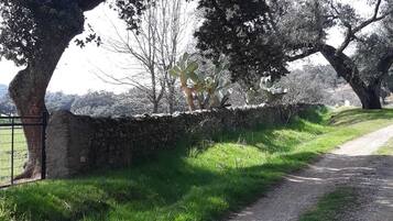 Enceinte de lâhĂ©bergement