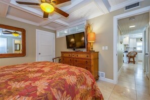House, 2 Bedrooms | 2 bedrooms, iron/ironing board, free WiFi