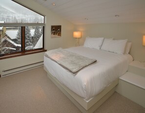 Condo, 4 Bedrooms | 4 bedrooms, iron/ironing board, free WiFi - Ge Inn Plaza #109 4 Bedroom Condo by RedAwning (Vail)