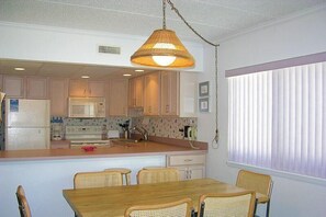 公寓客房, 2 間臥室 | 私人廚房 | 雪櫃、微波爐、洗碗機、咖啡機/沖茶器