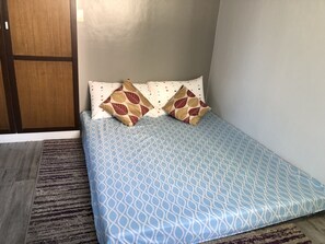 3 室のベッドルーム、WiFi、ベッドシーツ