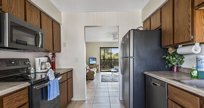 Beachview Condo 2 Bedroom Condo by RedAwning