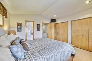 Townhome, 2 Bedrooms