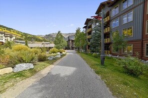 Exterior - Tucker Mountain Lodge 102 2 Bedroom Condo by RedAwning (Copper Mountain)