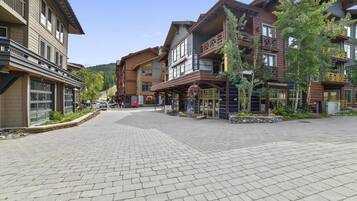 Lejlighed - 2 soveværelser | Udendørsområde