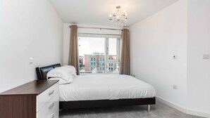 Apartment, 2 Bedrooms | WiFi (free)
