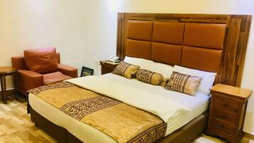 In-room safe, desk, laptop workspace, blackout curtains