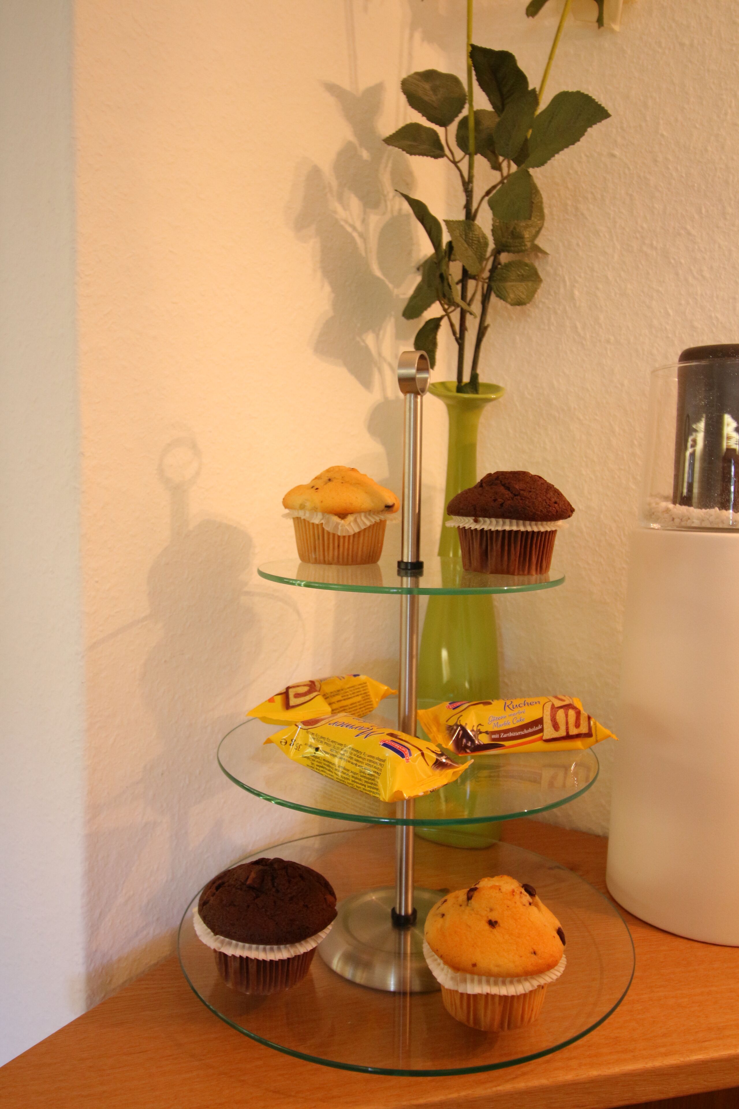 daily buffet breakfast (eur 8.00 per person)