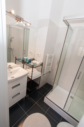 Bathroom - Camino Home (Cluj-Napoca)