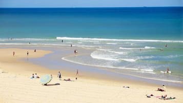 Playa en los alrededores