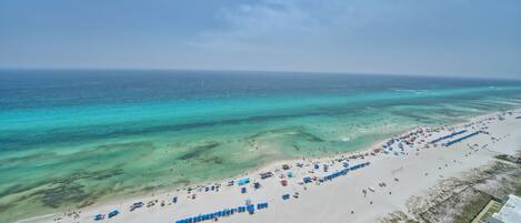 Appartement, 2 slaapkamers | Strand | Accommodatie ligt op het strand