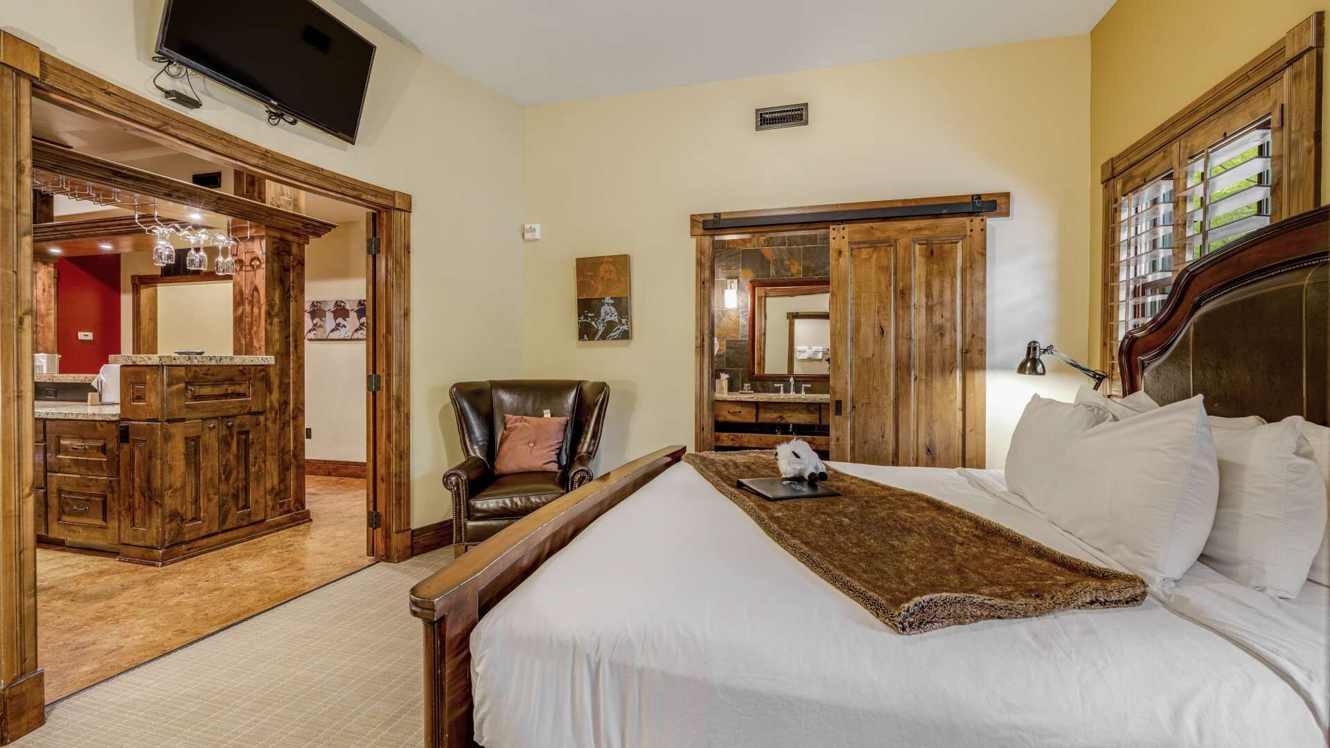 Jackson - 3 Bedroom Deluxe Suite